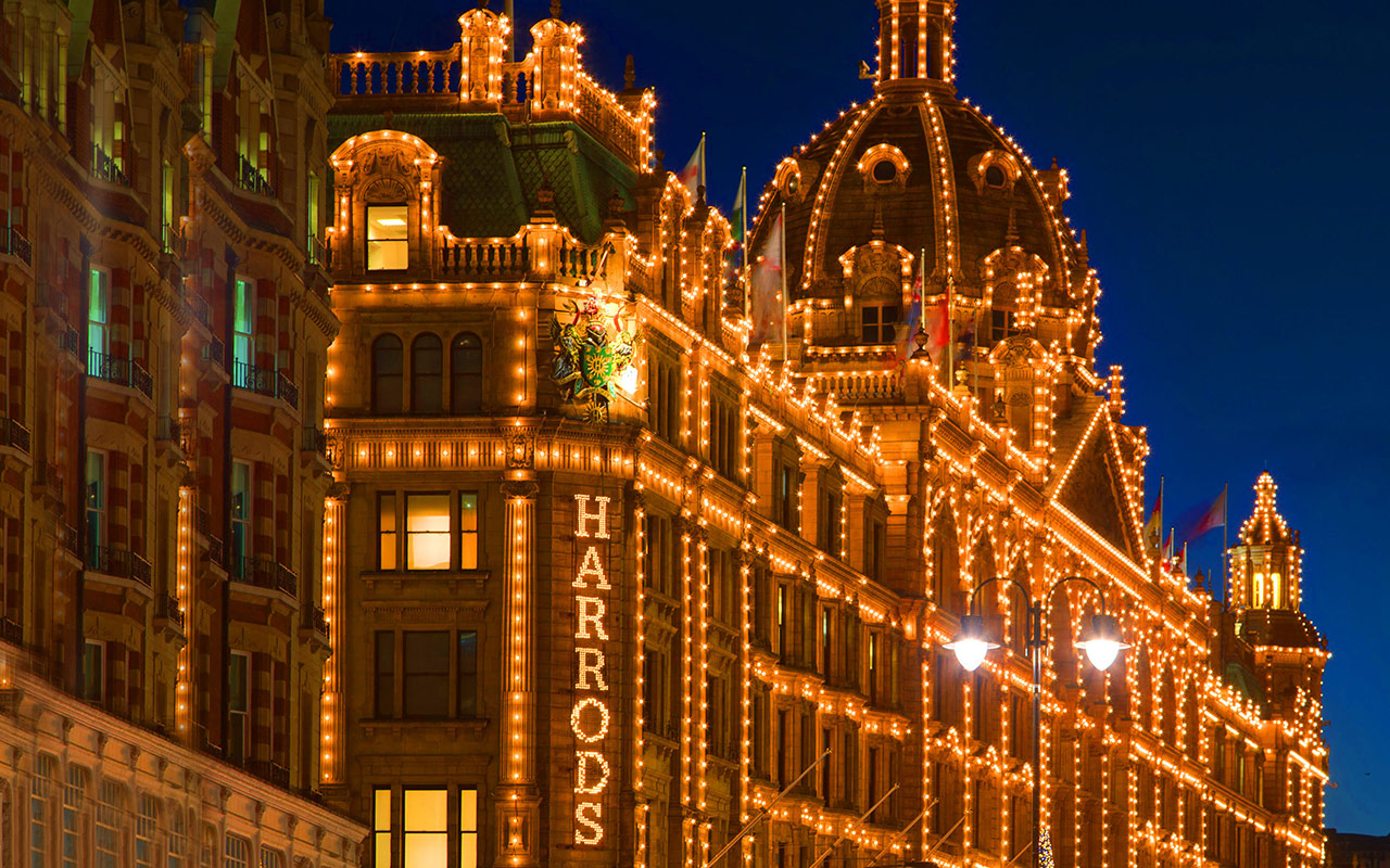 Inside Harrods At Christmas | Sky.com